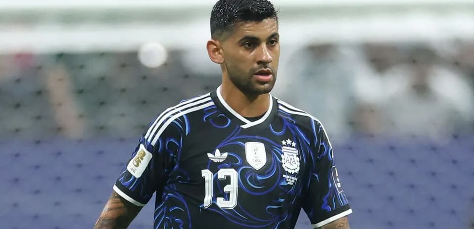 Jugador argentino en acción durante un partido