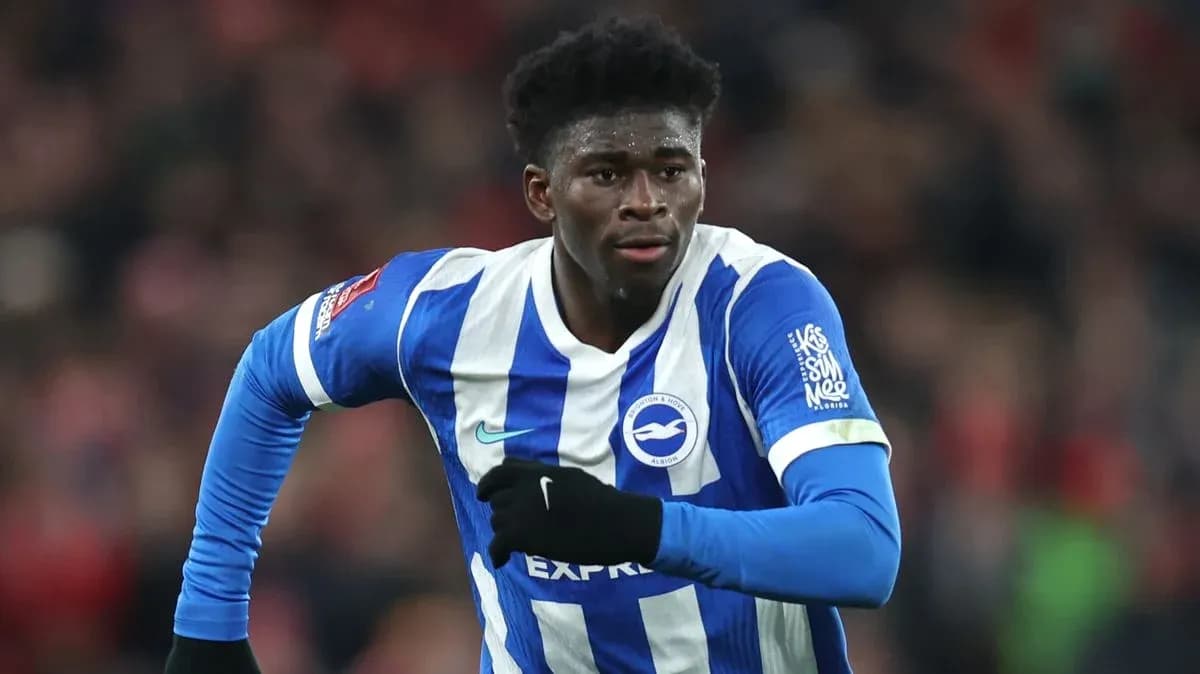Jugador de Brighton corriendo durante un partido