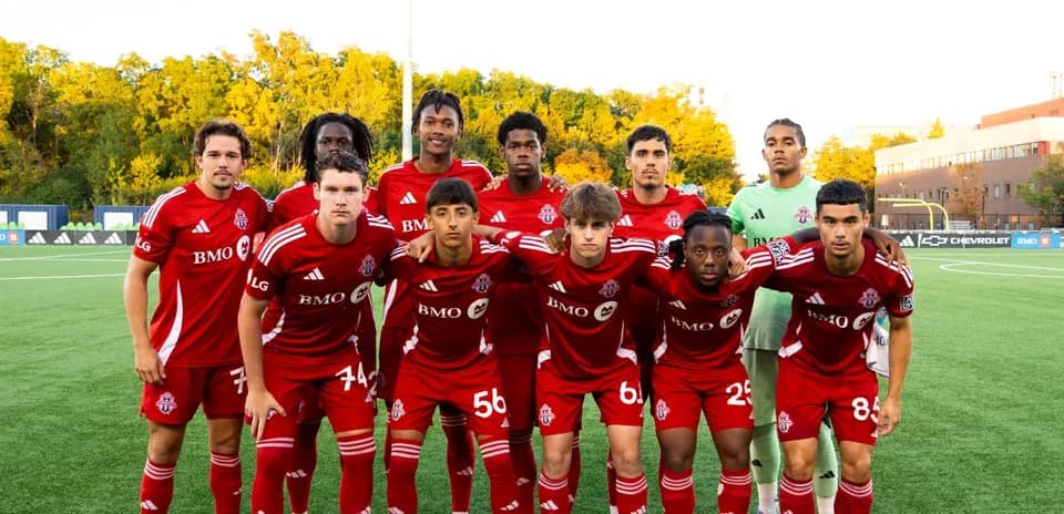 Equipo Toronto II posando antes del partido
