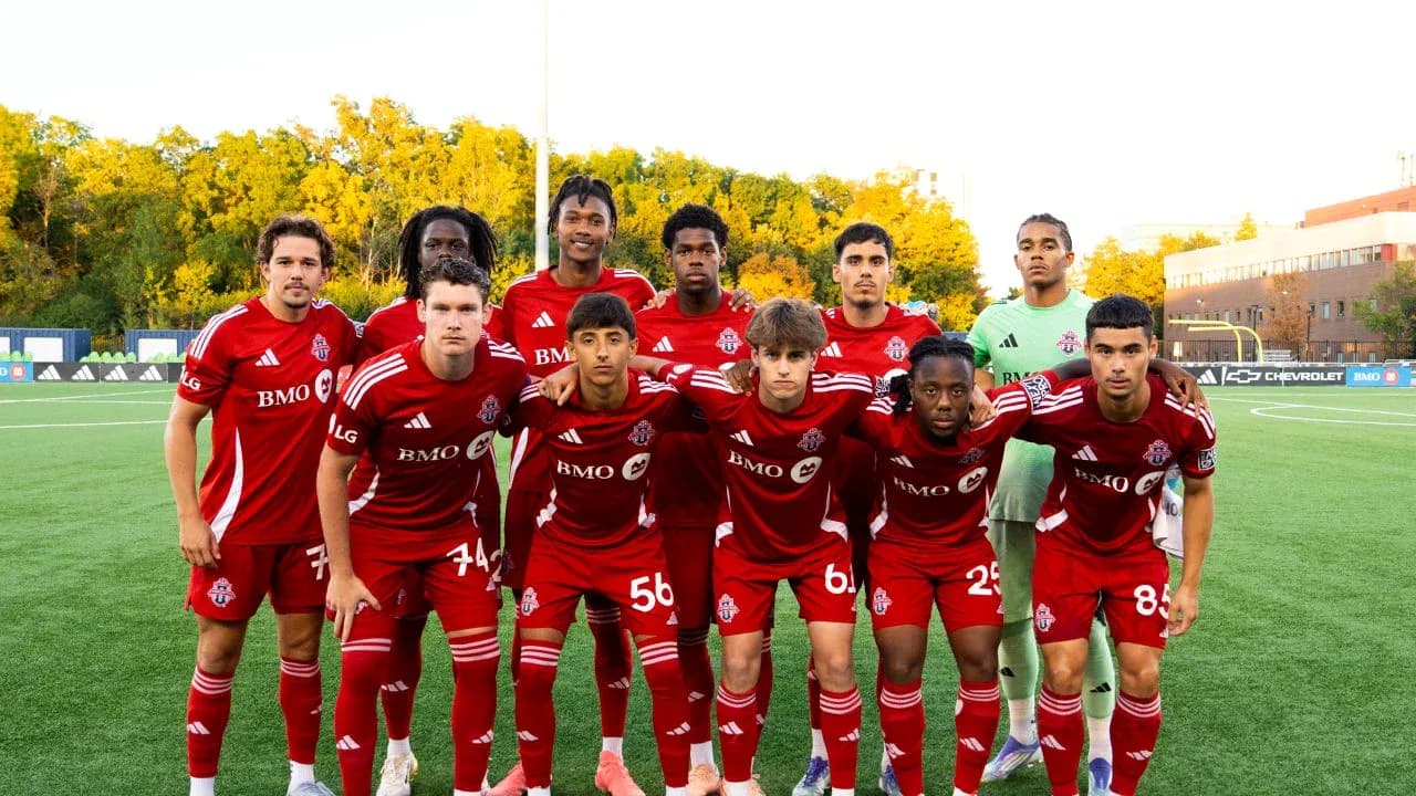 Equipo Toronto II posando antes del partido