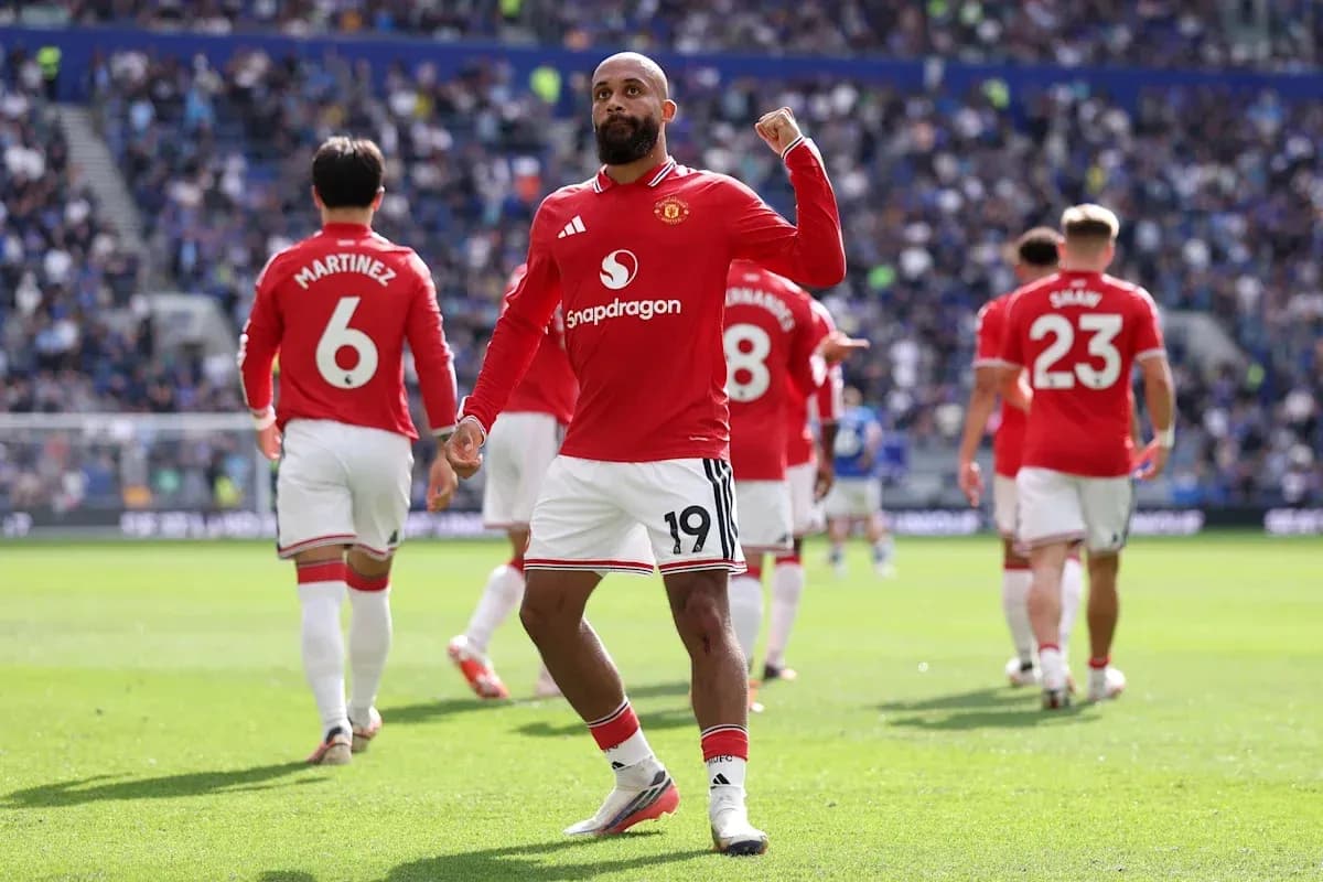 Jugador de Manchester United celebrando un gol