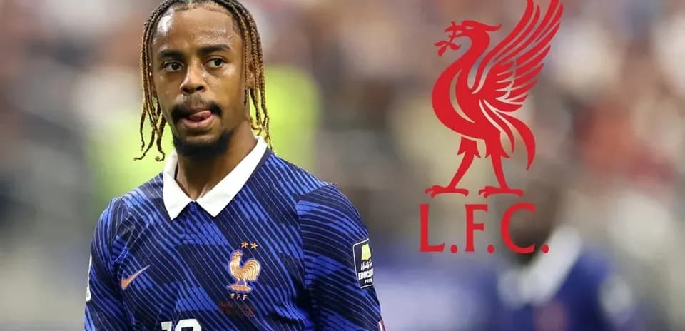 Jugador de Francia con camiseta en partido