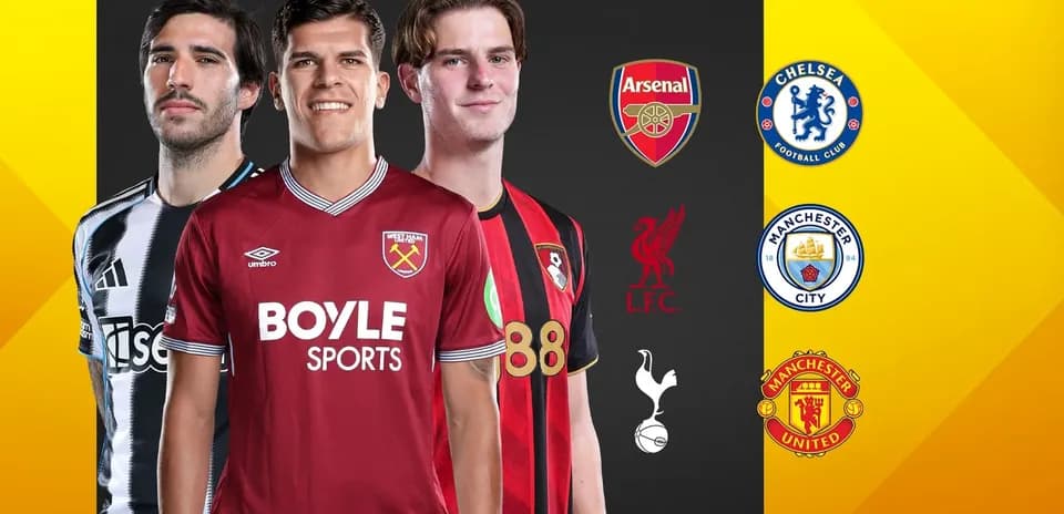 Jugadores de diferentes equipos de fútbol posando juntos