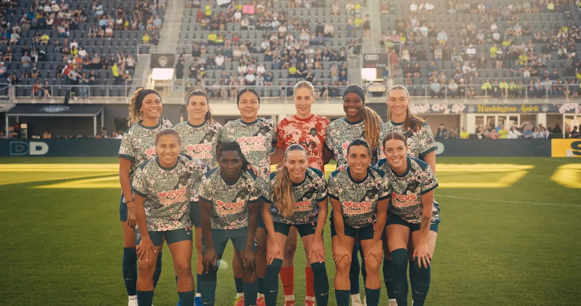 Jugadoras de Washington Spirit en el campo