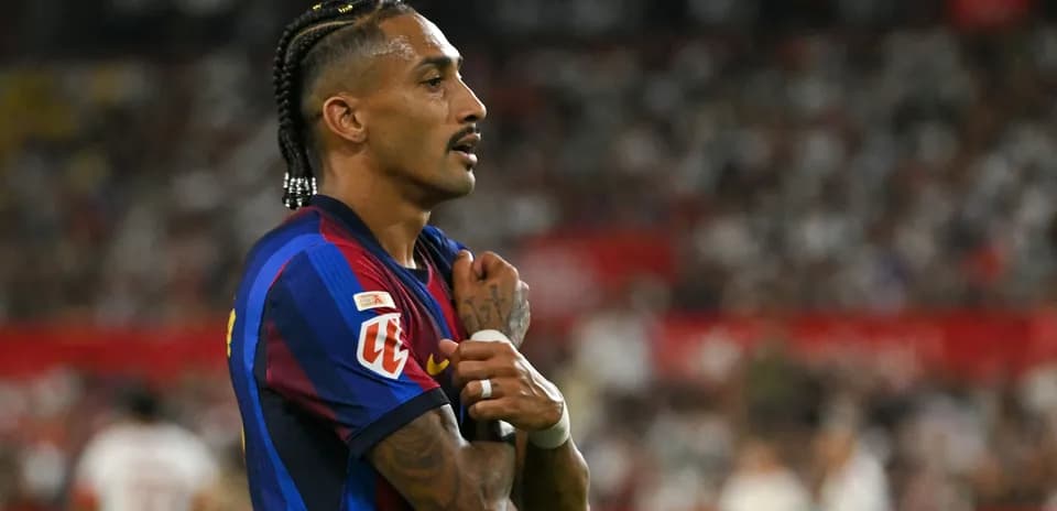 Jugador de Barcelona en acción durante un partido