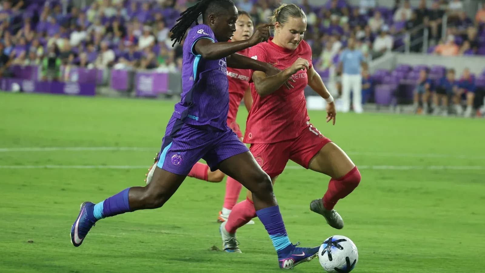 Jugadora de Orlando Pride en acción
