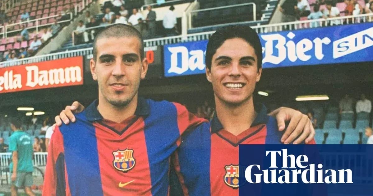 Jugadores de FC Barcelona posando en el estadio