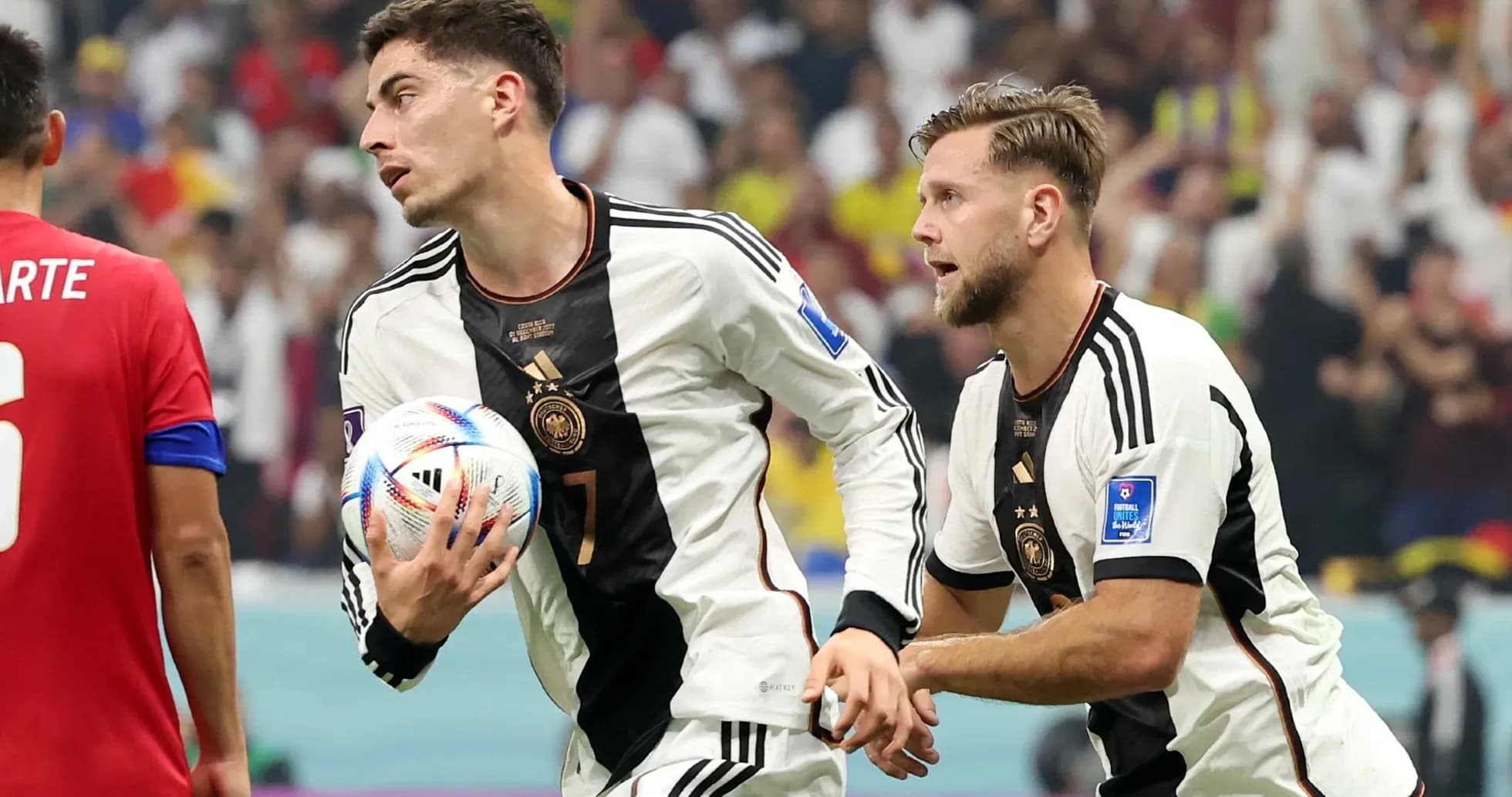 Jugadores de Alemania en partido contra Curaçao
