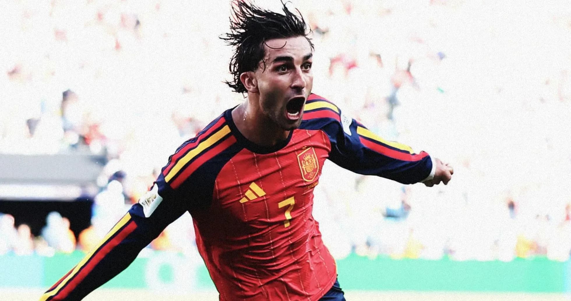 Jugador de España celebrando un gol en el campo
