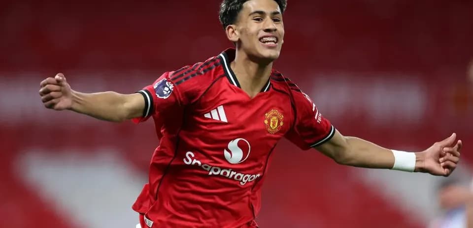 Jugador de Manchester United celebrando un gol