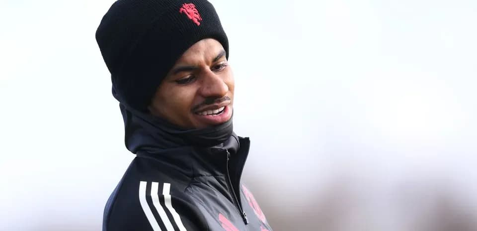Jugador durante la sesión de entrenamiento al aire libre