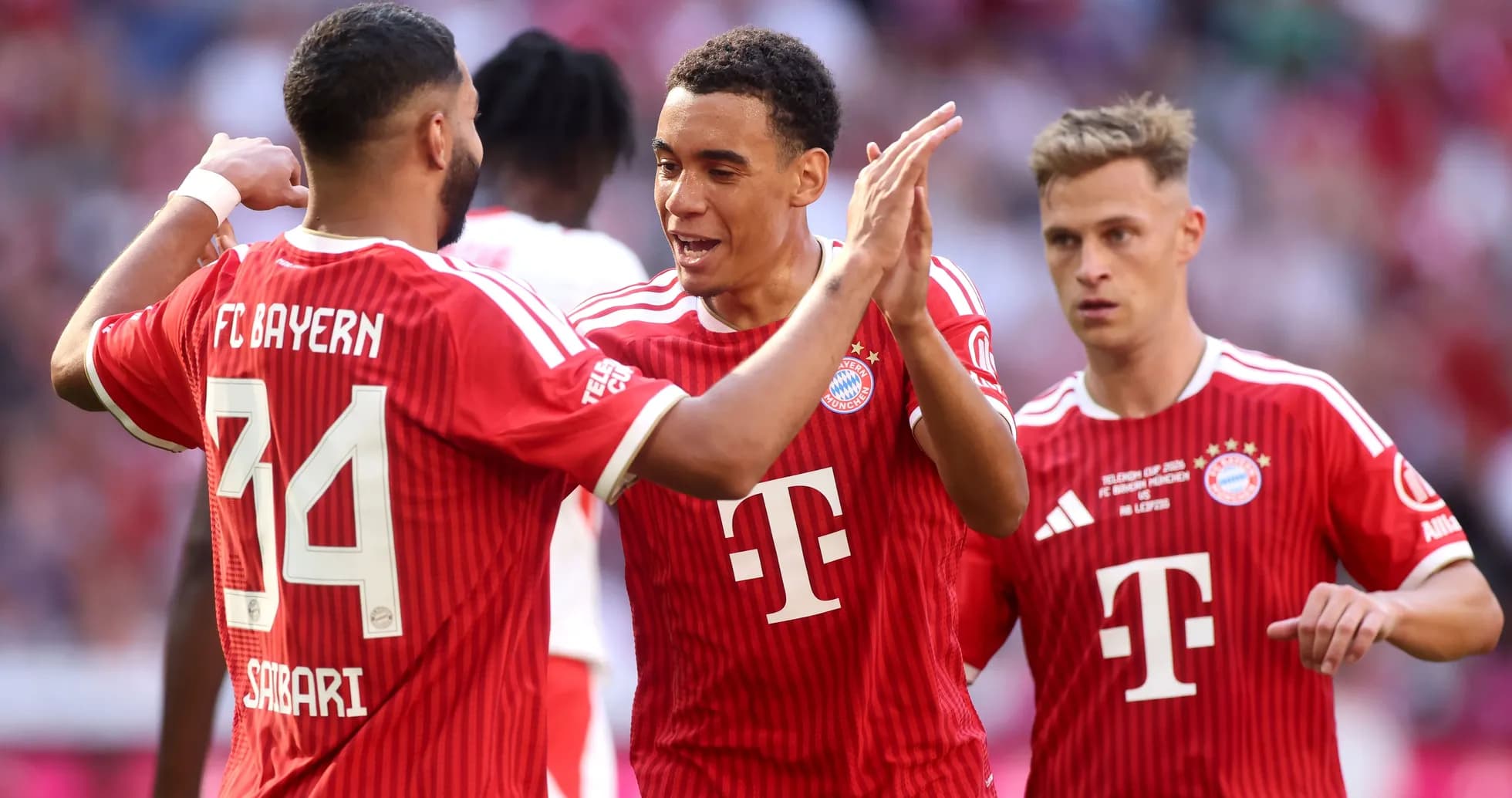 Jugadores de FC Bayern celebrando un gol