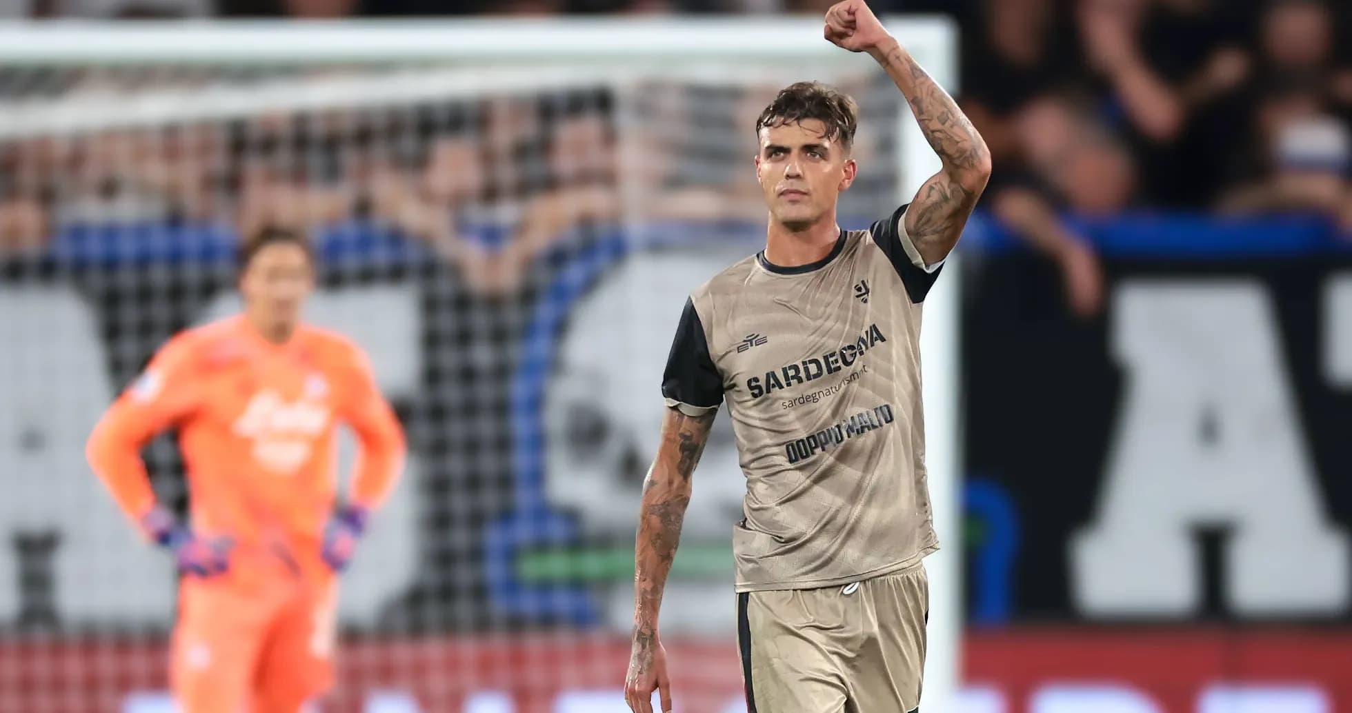 Jugador levantando el puño tras un momento destacado