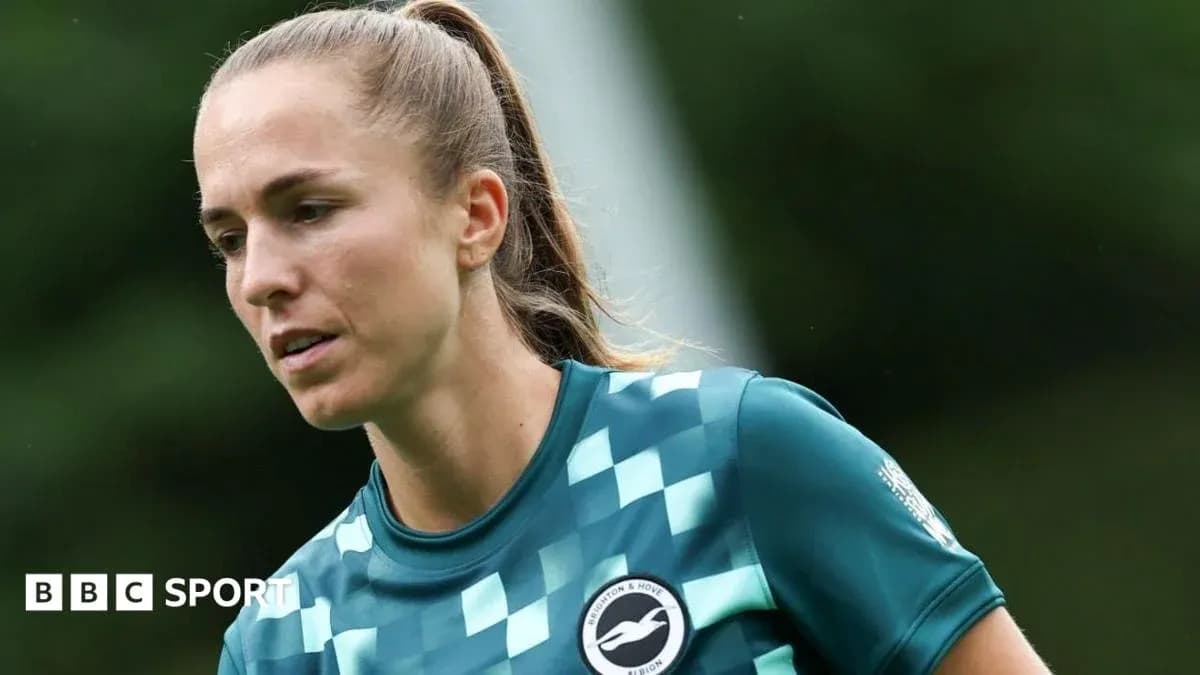 Portera de Brighton & Hove Albion durante entrenamiento