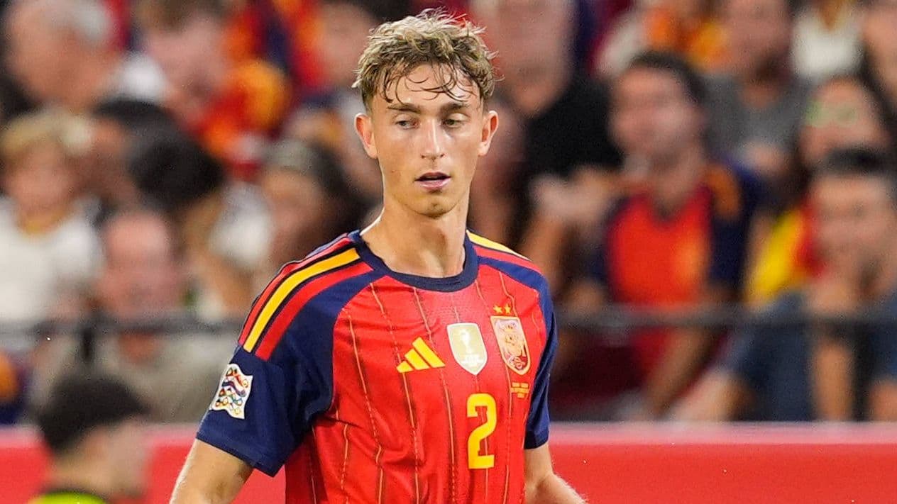 Dean Huijsen habla sobre la tristeza de quedarse fuera del Mundial tras su regreso a España en la goleada 4-1 a Croacia
