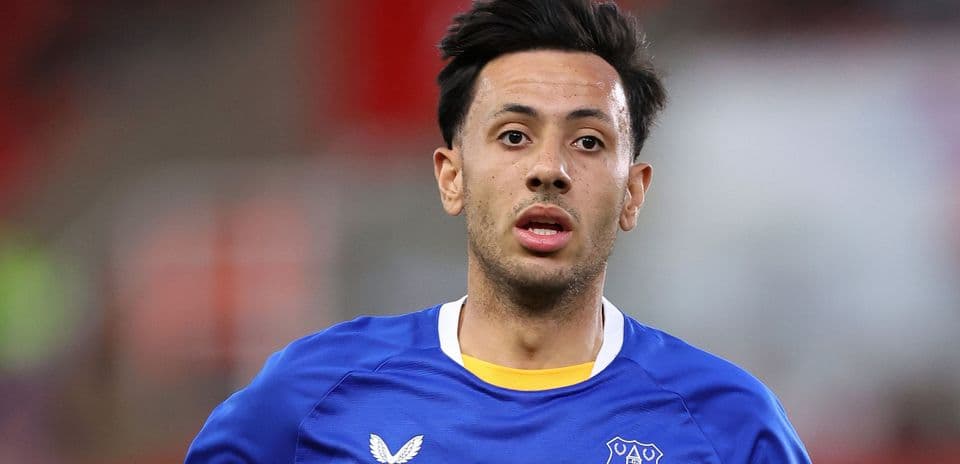 Everton y Crystal Palace acuerdan intercambio de extremos con Dwight McNeil y Brennan Johnson