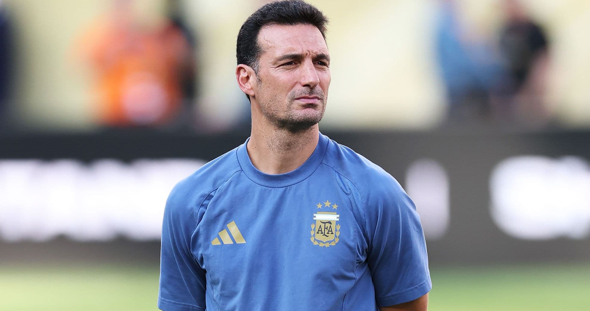 Jugadores de Argentina piden que Lionel Scaloni renueve su contrato tras éxito mundialista