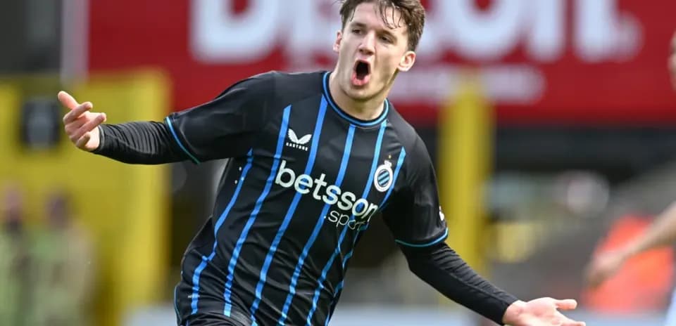 Conoce a Christos Tzolis, la nueva estrella de tiros libres del Arsenal que brilló en la Champions con Club Brugge