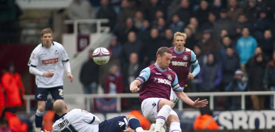 Millwall y West Ham se enfrentan tras 14 años en el histórico 100º Derby del Dockers