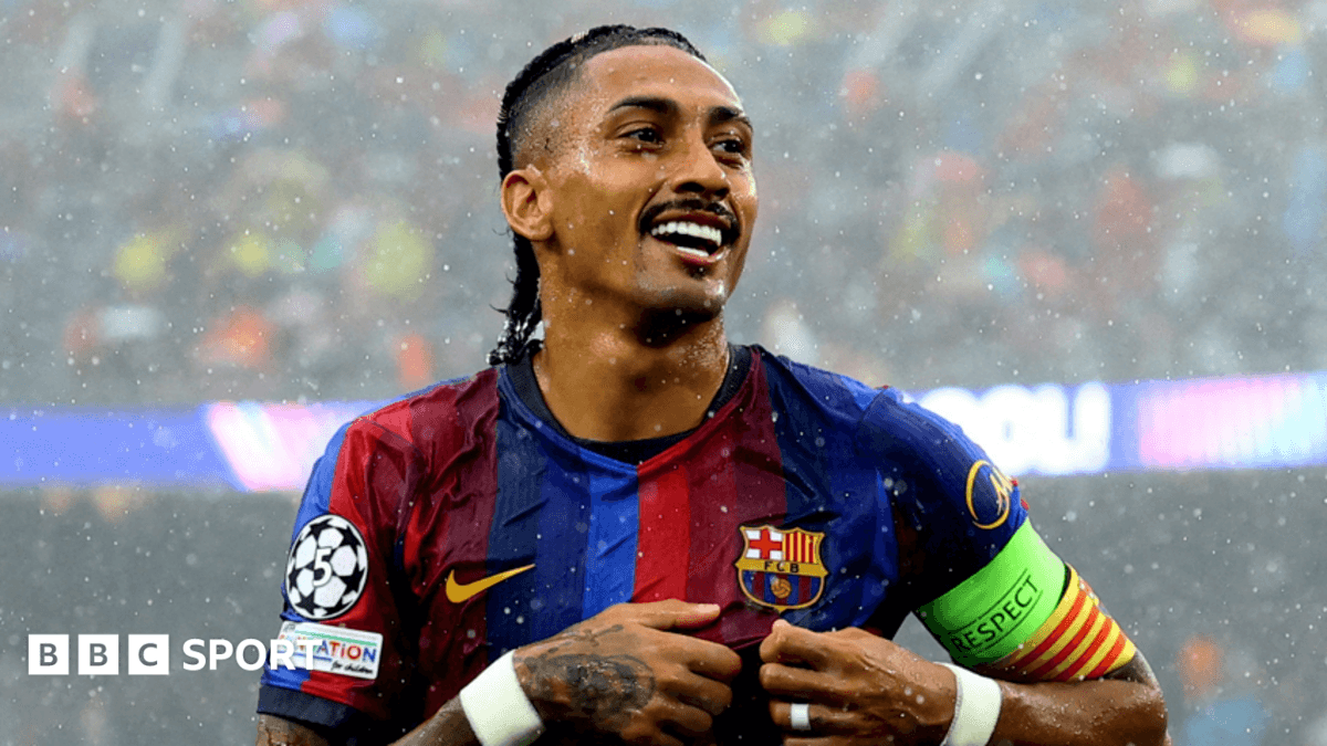 Barcelona arrolla a Feyenoord con un doblete de Raphinha en la Champions League