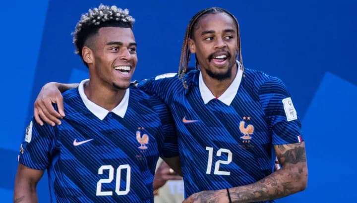 Arsenal mantiene interés en Bradley Barcola tras perder a Morgan Rogers con Chelsea