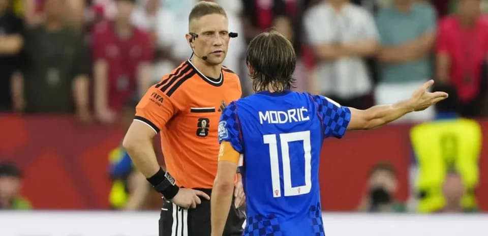Explicación de la polémica anulación por fuera de juego en Croacia vs. Portugal y el papel de la tecnología chip-in-ball