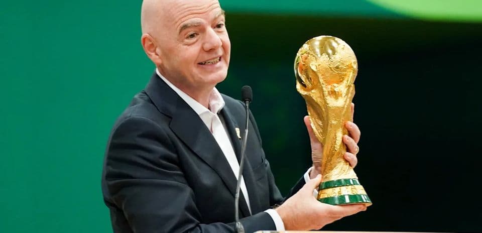 La Copa del Mundo podría ampliarse a 64 equipos, dice el presidente de la FIFA Gianni Infantino