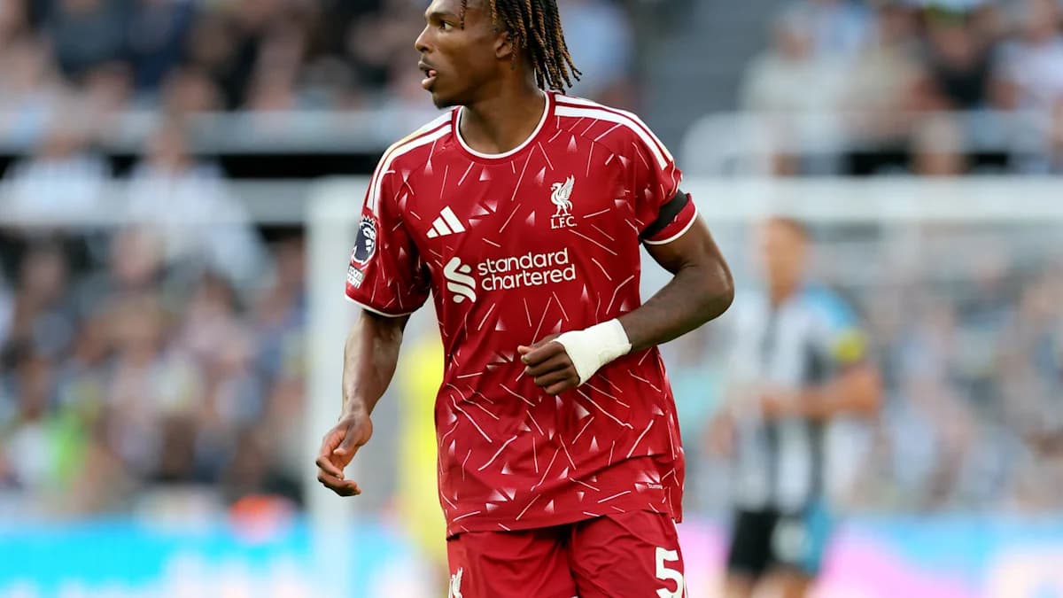 Jeremy Jacquet destaca en Liverpool tras inversión de £60 millones
