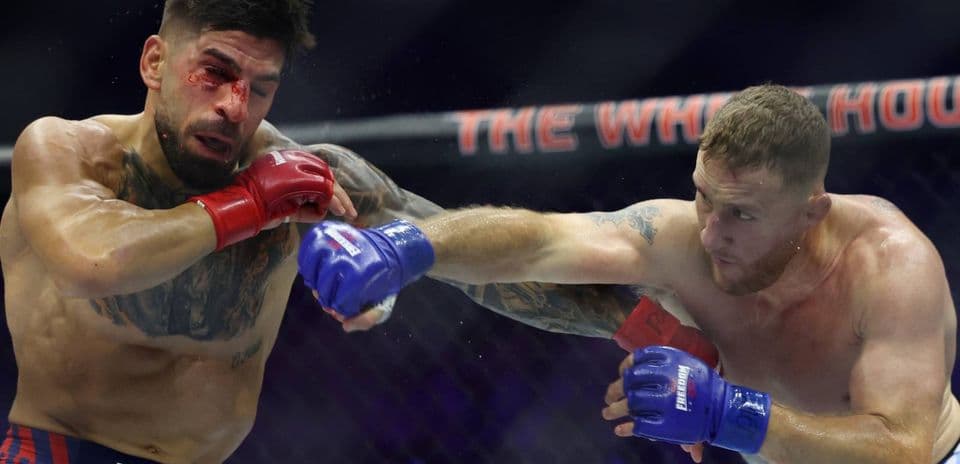 Ilia Topuria acusa a Justin Gaethje tras su derrota en UFC