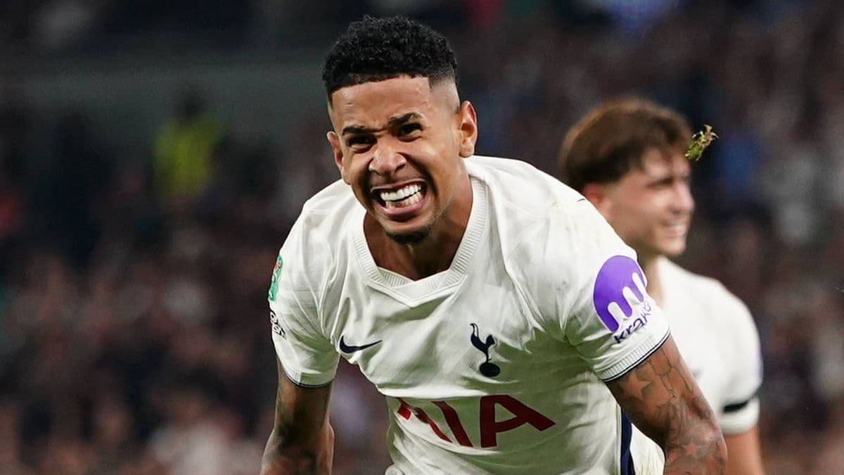 De Zerbi fija objetivo de doble dígito para Savio tras debut soñado en Tottenham
