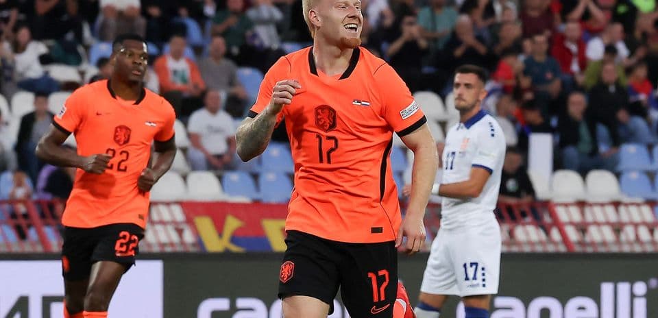 Valoraciones de jugadores de Países Bajos vs Serbia: Mexx Meerdink brilla y Xavi Hernández logra su primera victoria