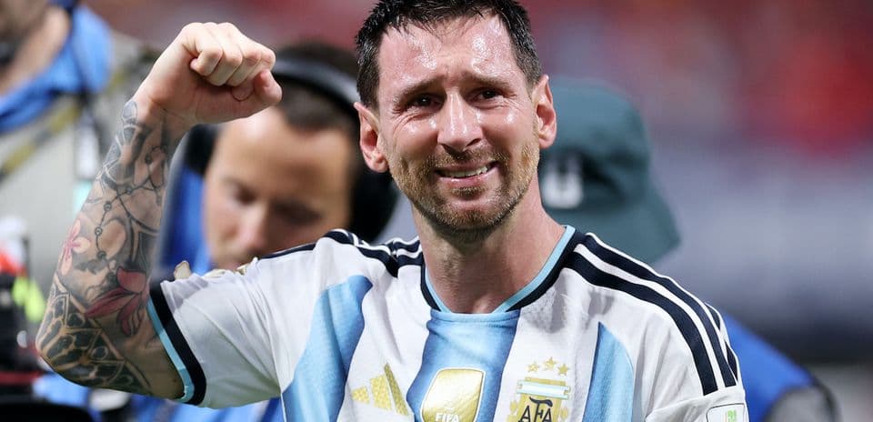 Argentina Avanza a la Final del Mundial Tras una Remontada Inolvidable Contra Inglaterra