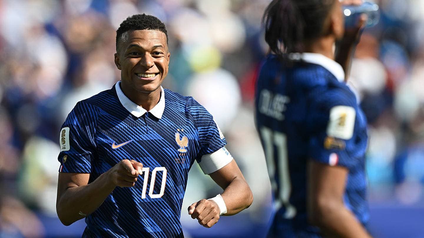 Valoraciones de Francia vs Senegal: Mbappé rompe récords y lidera la victoria
