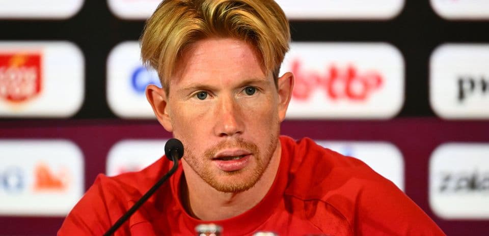 Kevin De Bruyne confirma su continuidad en Bélgica y valora a Mark van Bommel