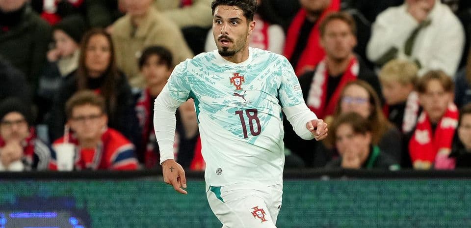 Pedro Neto destaca la solidez defensiva de Portugal tras victoria en la Liga de Naciones contra Noruega