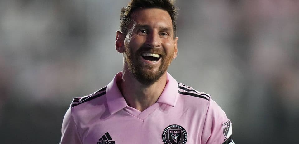 Lionel Messi se prepara para una sorprendente adquisición del club español CD Eldense