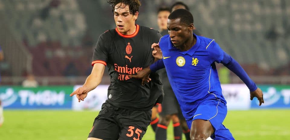 Aston Villa cierra acuerdo de £65 millones por Nicolas Jackson y reencuentra a Unai Emery