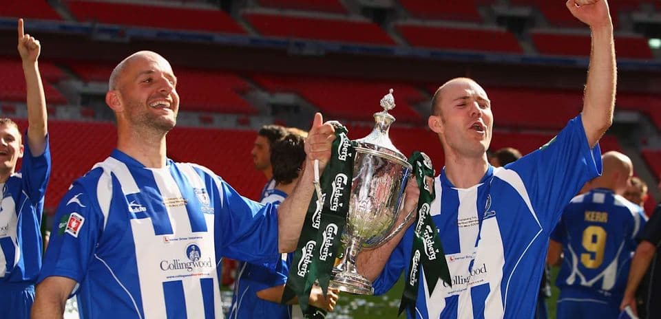 Los jugadores semiprofesionales que ganaron tres finales consecutivas en Wembley