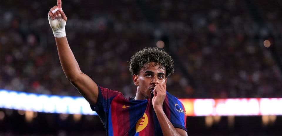 Lamine Yamal exige que Barcelona aspire a la gloria en la Champions League