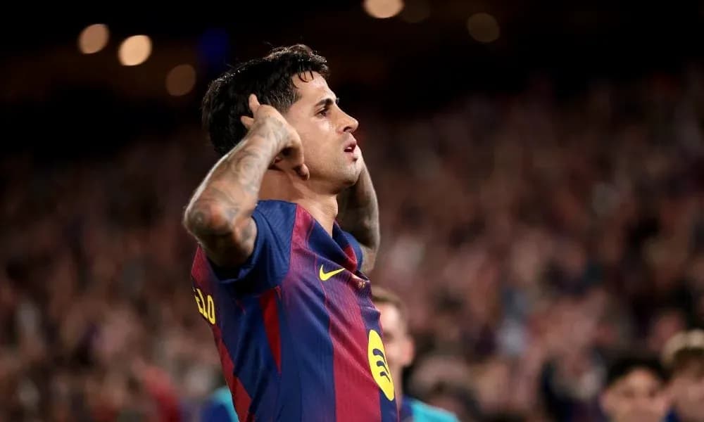 Jugador de Barcelona celebrando un gol en el estadio Jugador de Barcelona celebrando un gol en el estadio