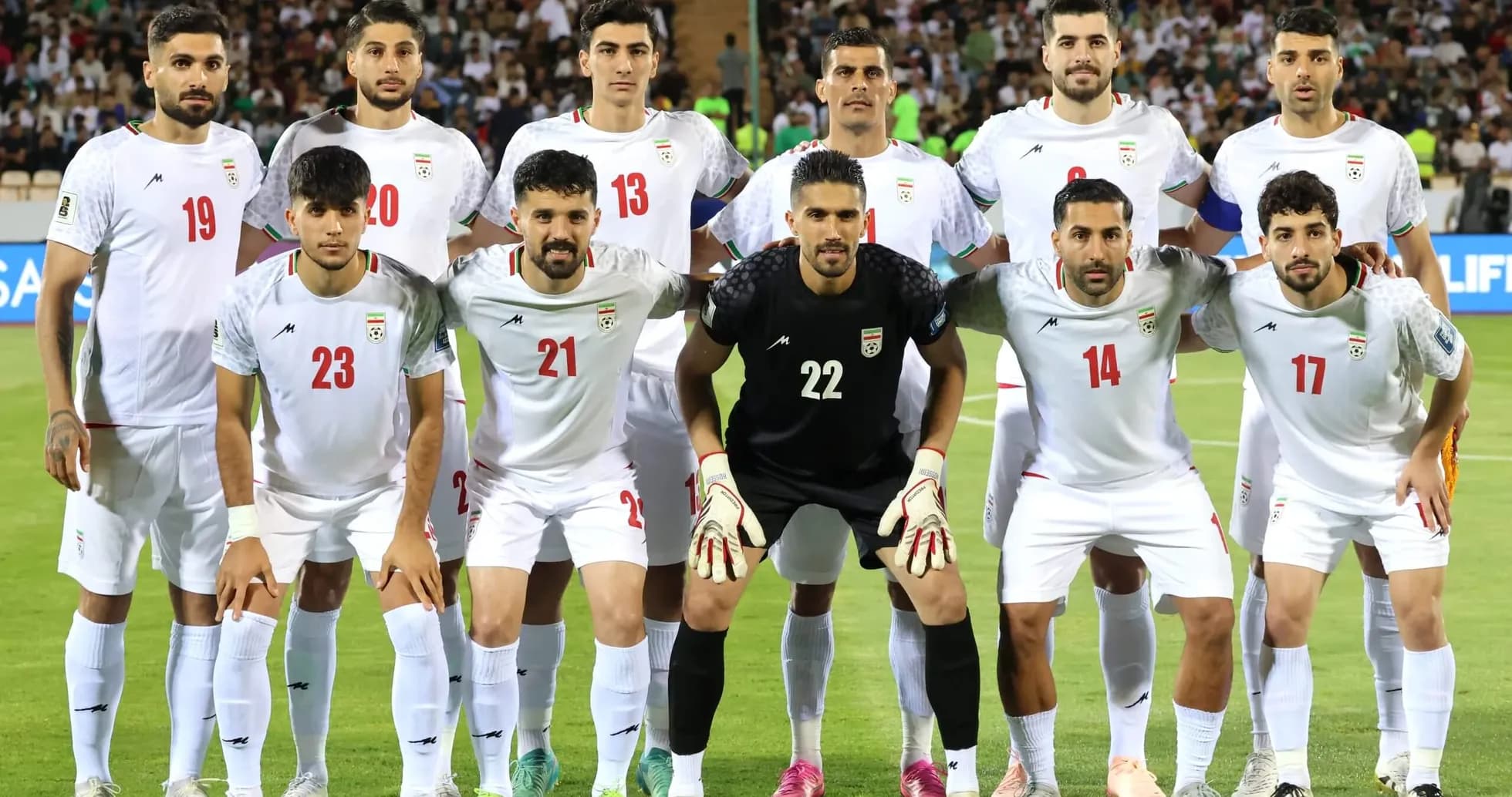 Equipo de Irán posando antes del partido Equipo de Irán posando antes del partido