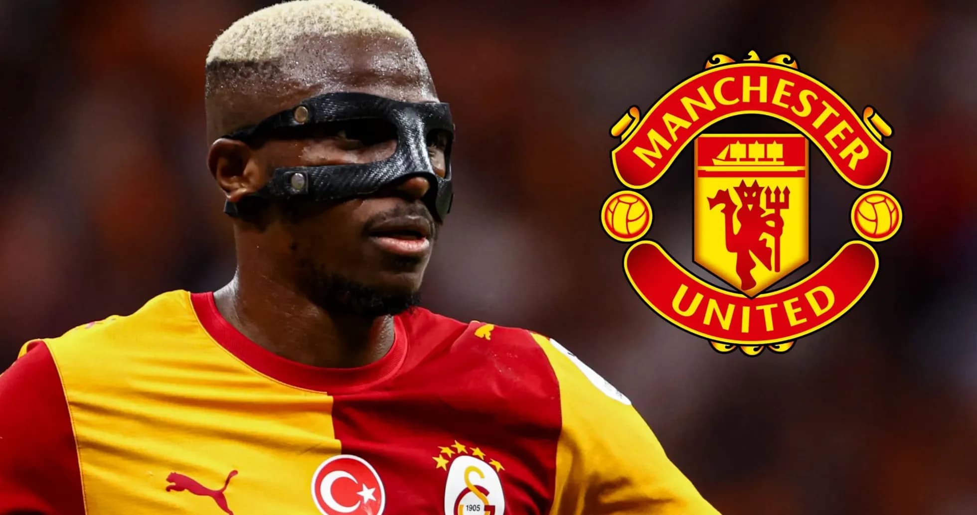 Jugador de Galatasaray con máscara en el campo Jugador de Galatasaray con máscara en el campo