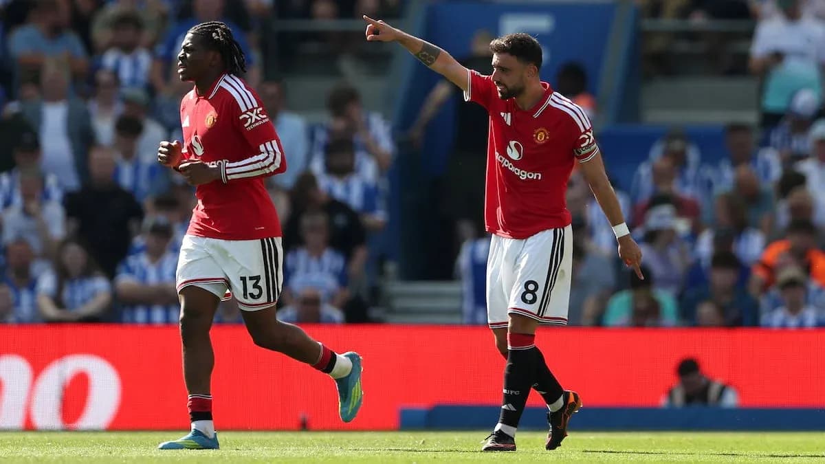 Jugadores de Manchester United durante el partido Jugadores de Manchester United durante el partido