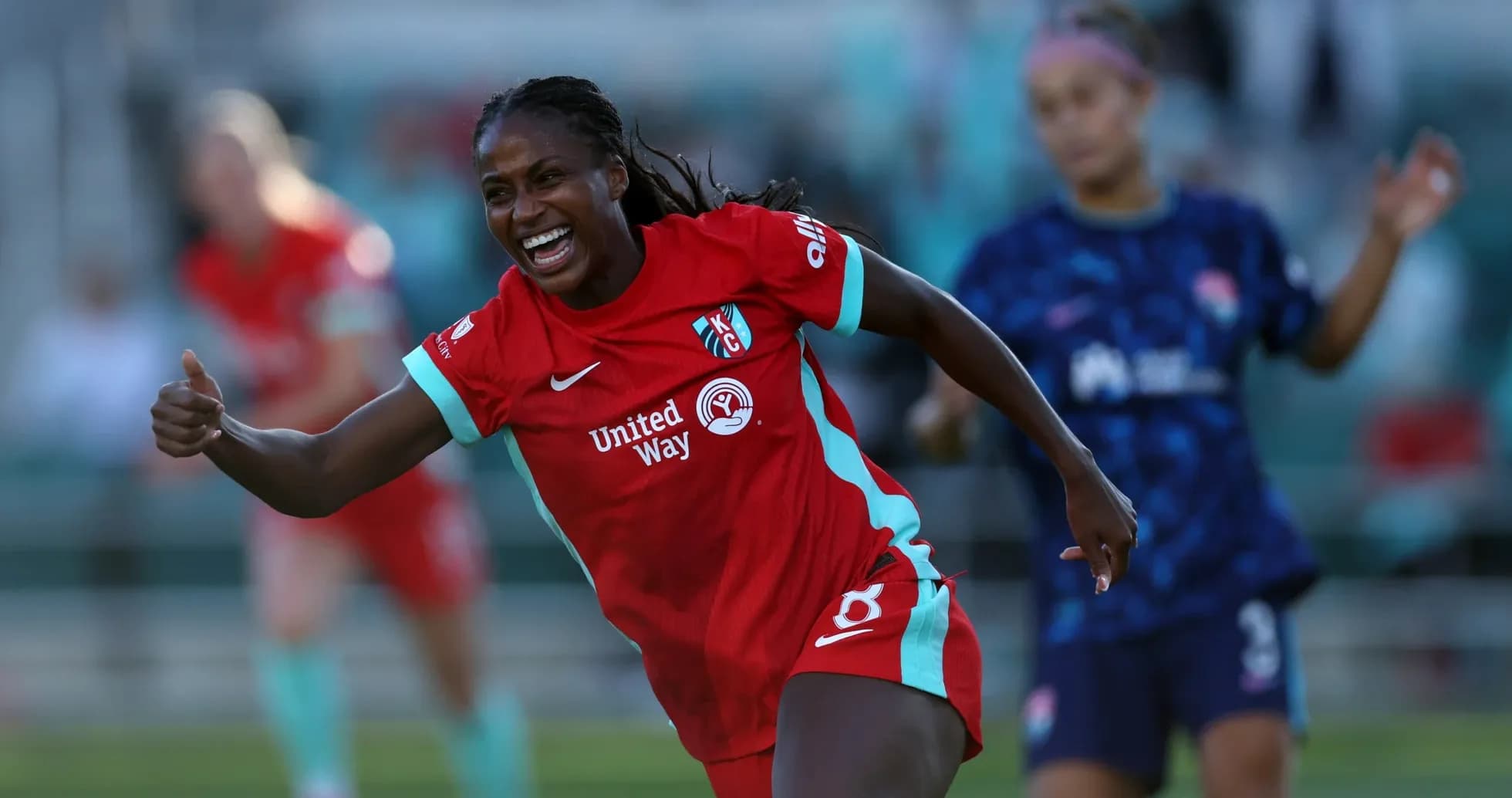 Jugadora de Kansas City celebrando un gol Jugadora de Kansas City celebrando un gol