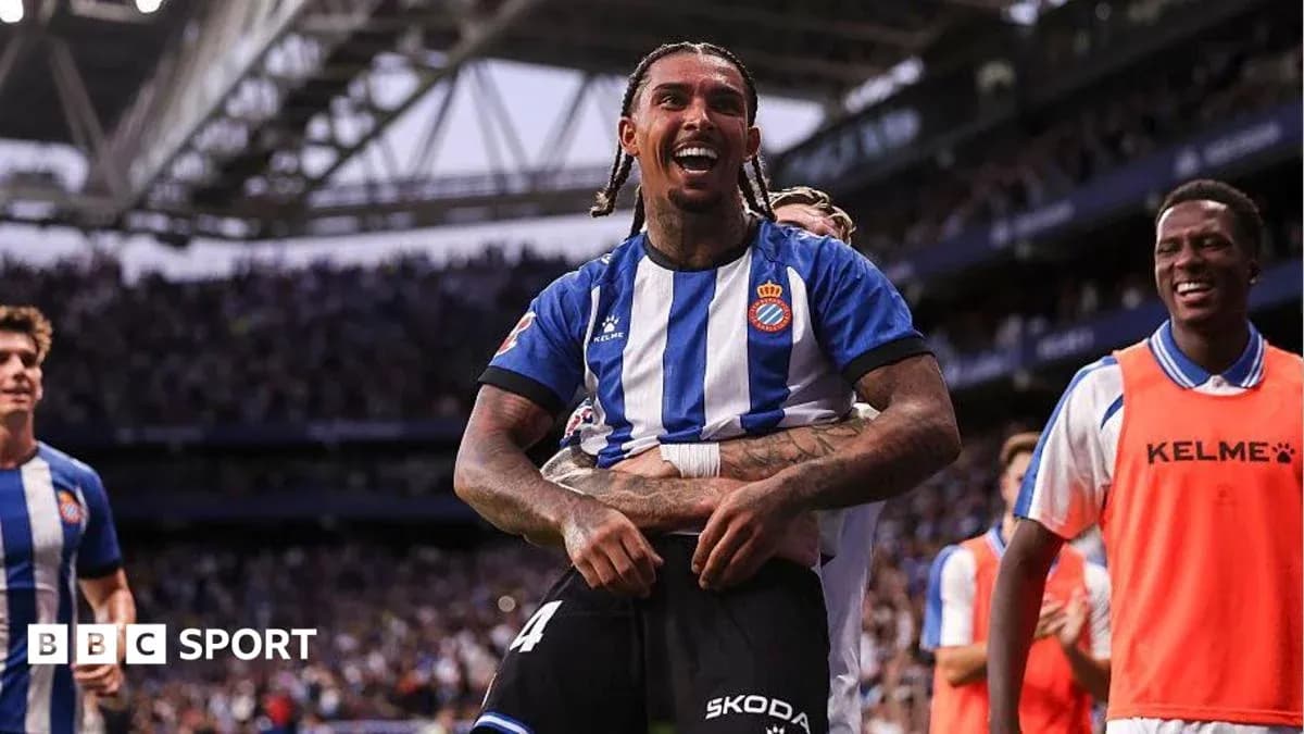 Jugadores del Espanyol celebrando un gol en el estadio Jugadores del Espanyol celebrando un gol en el estadio