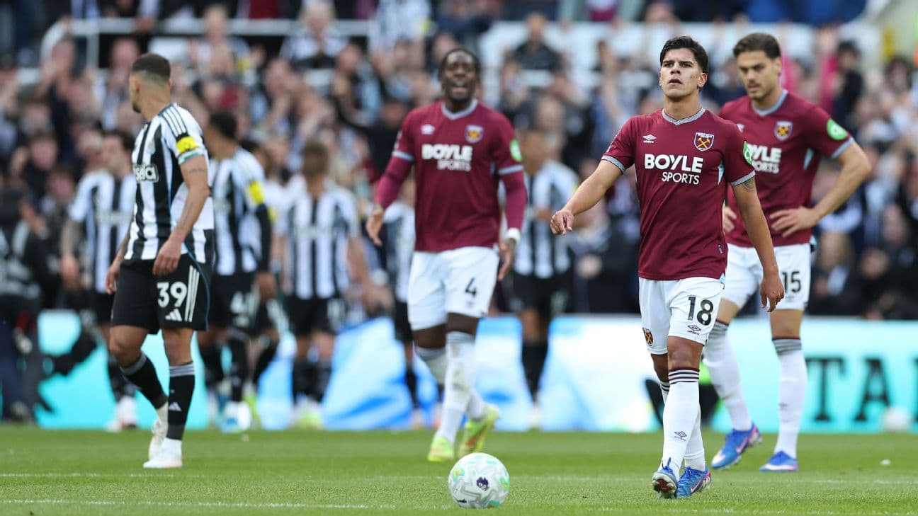 Jugadores de Newcastle y West Ham en el partido Jugadores de Newcastle y West Ham en el partido