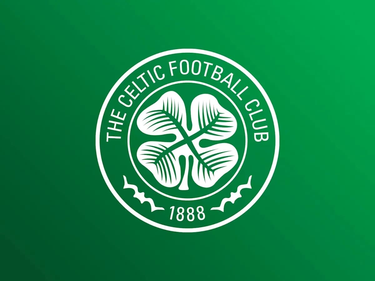 Logotipo del Celtic Football Club en fondo verde Logotipo del Celtic Football Club en fondo verde