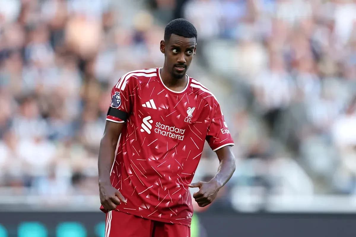 Jugador de Liverpool en acción durante un partido Jugador de Liverpool en acción durante un partido