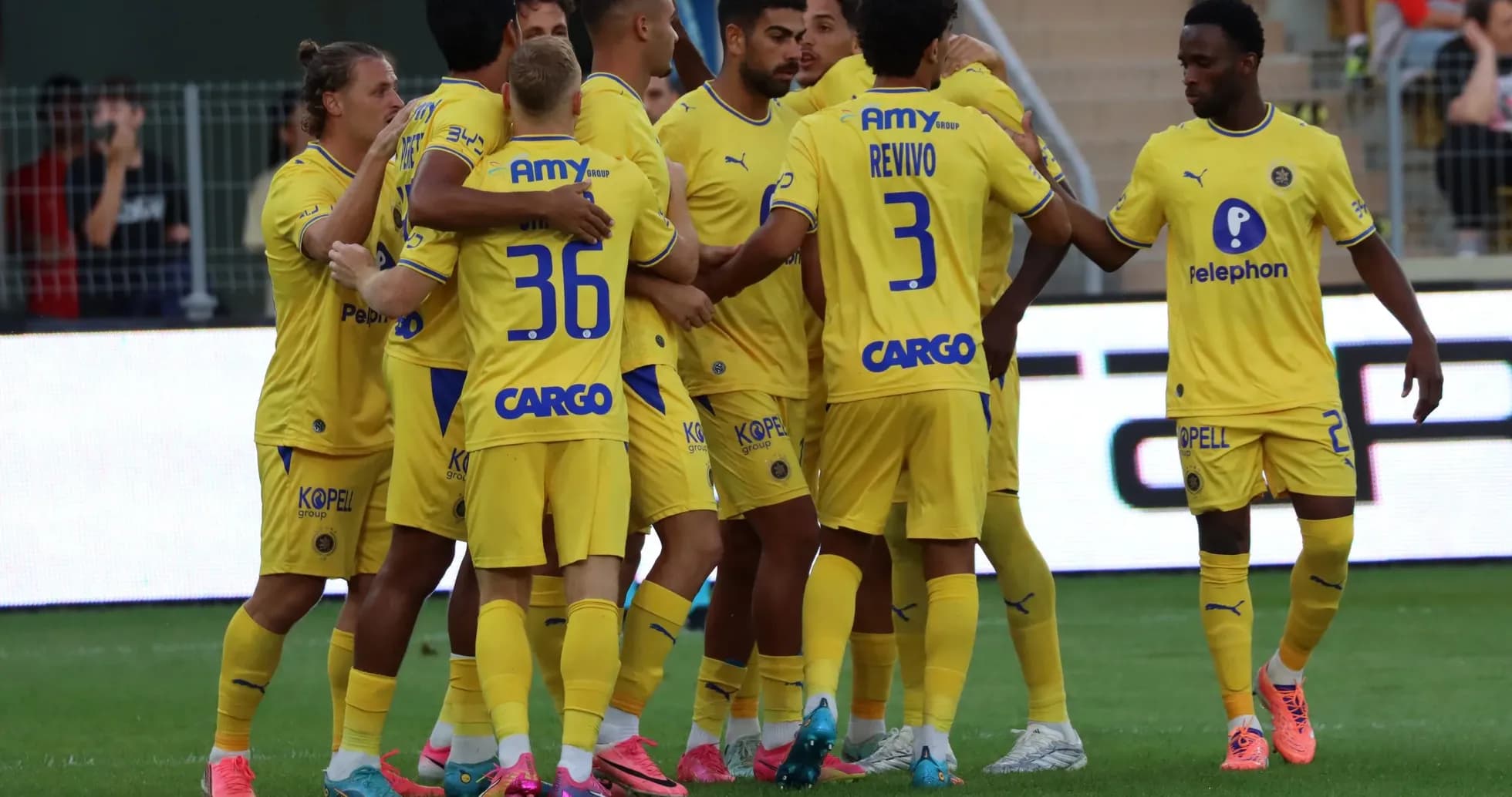 Celebración de jugadores de Maccabi Tel Aviv Celebración de jugadores de Maccabi Tel Aviv