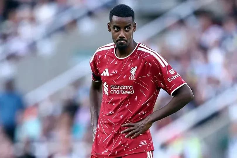 Jugador de Liverpool en acción durante un partido Jugador de Liverpool en acción durante un partido